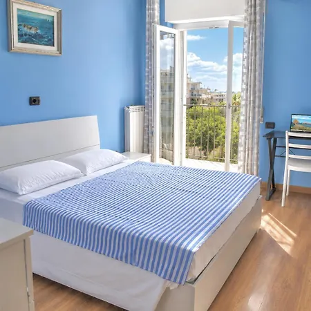 Tari Сasa de vacaciones Crotone